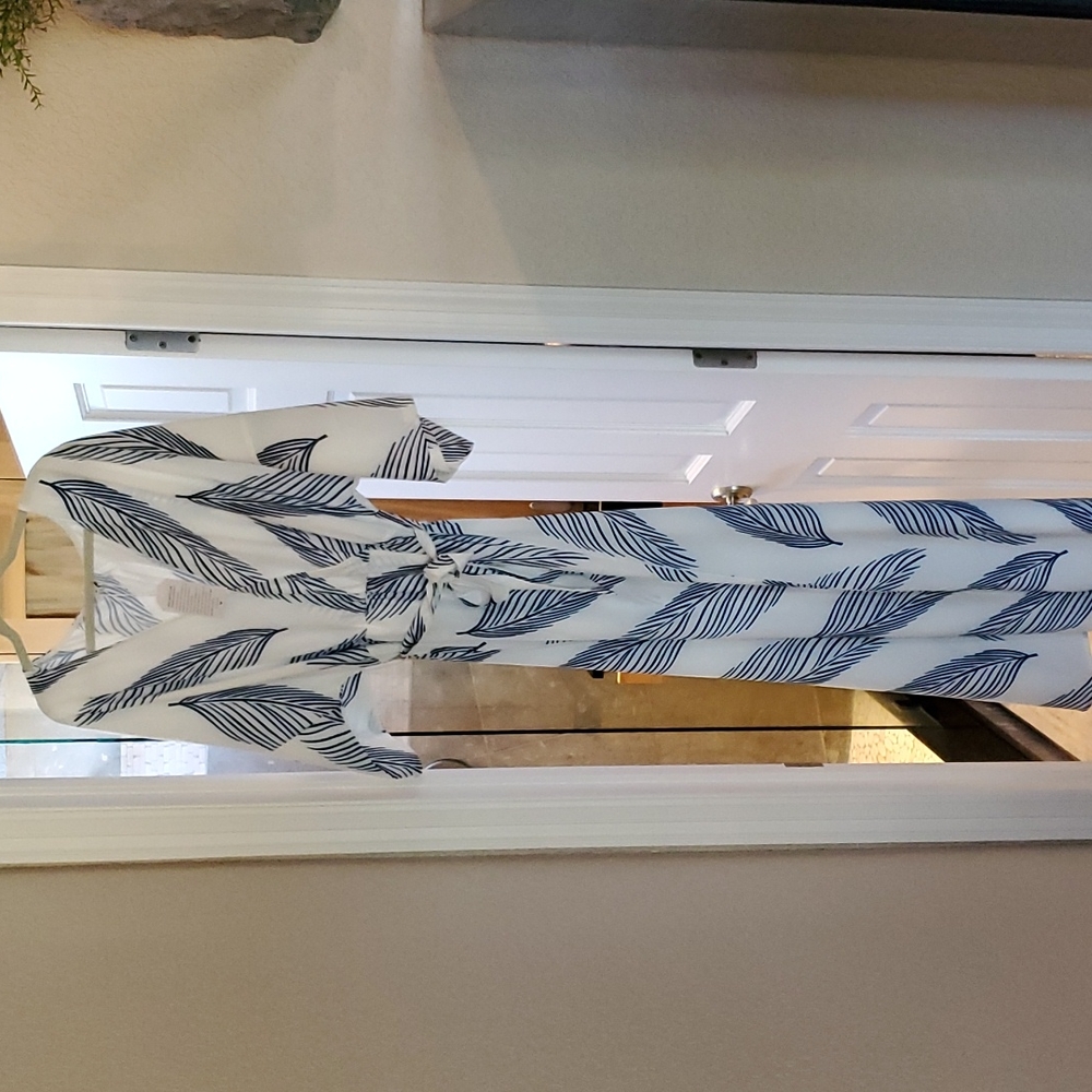 White and Navy Blue Leaf Print Maxi Dress!